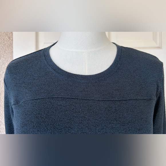 Athleta Girl Double Layer Top Crew Neck Long Sleeve XL/14 - Picture 2 of 8